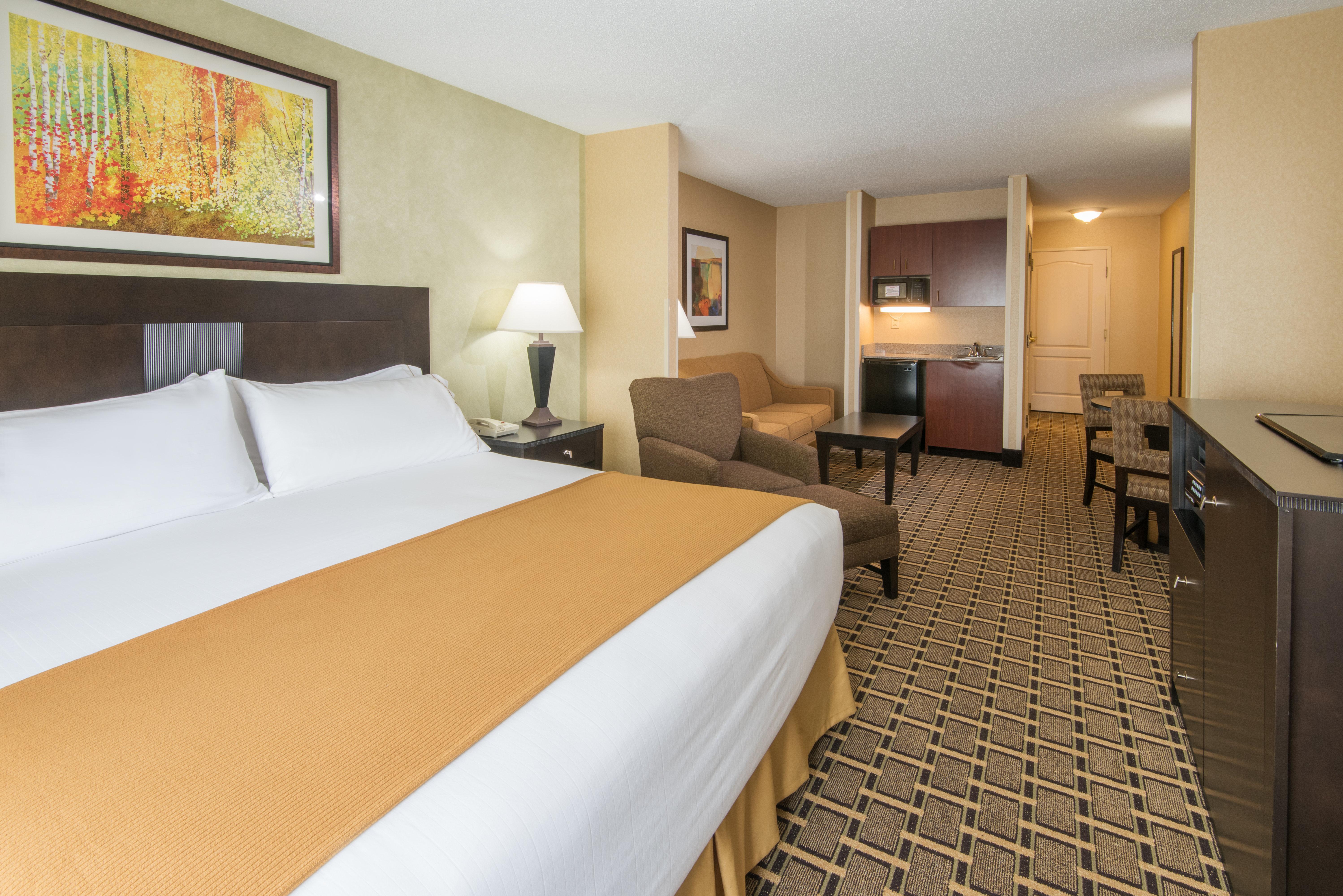 Holiday Inn Express & Suites - Sharon-Hermitage By Ihg West Middlesex Buitenkant foto